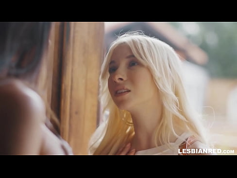 ❤️ สาวกลับมาบ้านไม่กี่เดือนต่อมาและจบลงด้วยการกินหีแม่เลี้ยงของเธอ ️❌ ซูเปอร์โป๊ ที่เรา